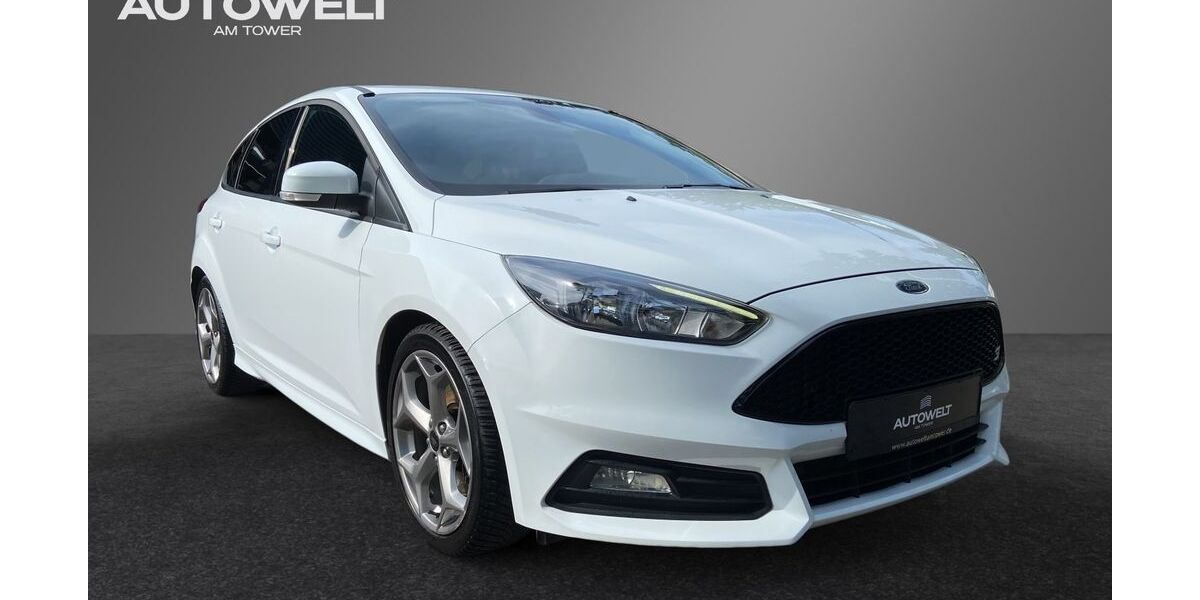 Ford Focus 86.000 km 16.970 &euro; Bad Salzuflen 32108