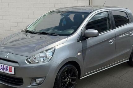 Mitsubishi Space Star 250.831 km 2.499 &euro; Frankfurt am Main 60386