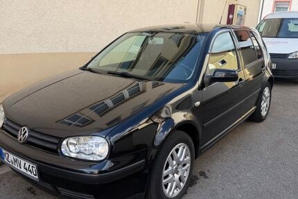 VW Golf 290.000 km 2.390 &euro; Mainz 55124