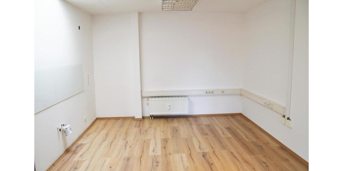 Gewerbeobjekt Karlskron - 900&euro; | Angebot:23120228