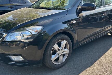 Kia ceed / Ceed 101.639 km 1.990 &euro; Göttingen 37079