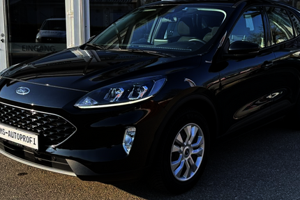 Ford Kuga 33.444 km 18.690 &euro; Trossingen 78647