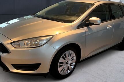 Ford Focus 152.175 km 8.950 € Bad Harzburg 38667