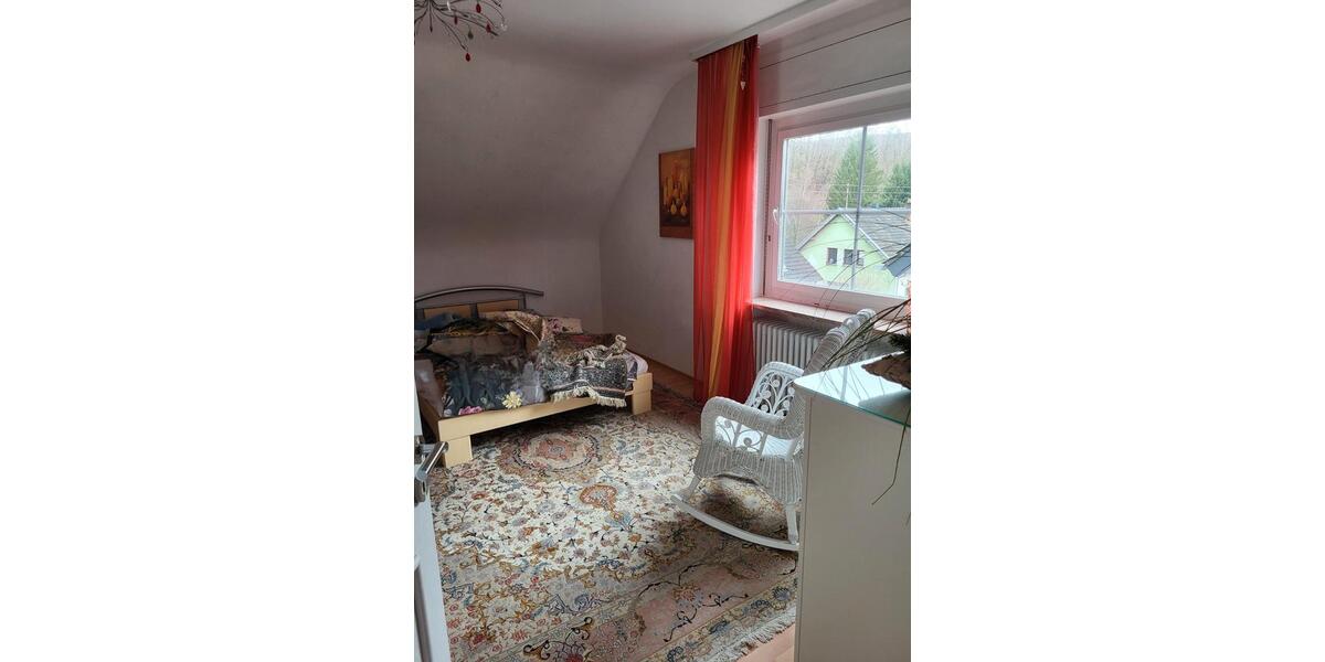 Mehrfamilienhaus, Wohnhaus Quierschied - 8 Zimmer, 245 m&sup2;, 330.000&euro; | Angebot:26788114