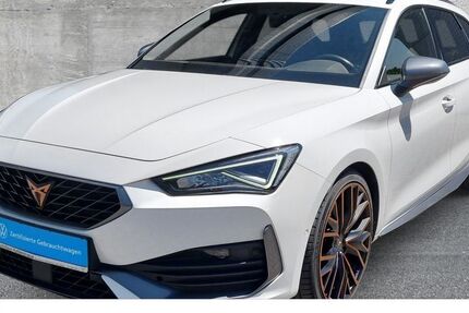 Cupra Leon 86.647 km 25.920 &euro; Halle (Saale) 06110