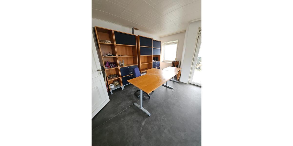 Büroraum Ziimmer WC Küche Stellplatz Nähe Scharnhorst Wlan zimmer