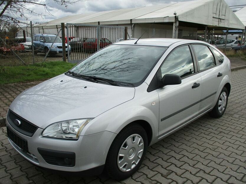 Ford Focus 42.036 km 4.400 € Landsberg OT Spickendorf 06188