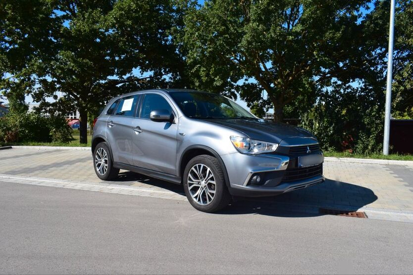 Mitsubishi ASX 58.000 km 11.400 € Windsbach 91575