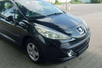 Peugeot 207 150.540 km 2.570 &euro; Brandenburg 14776