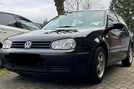 VW Golf 193.000 km 2.850 &euro; Odenthal 51519
