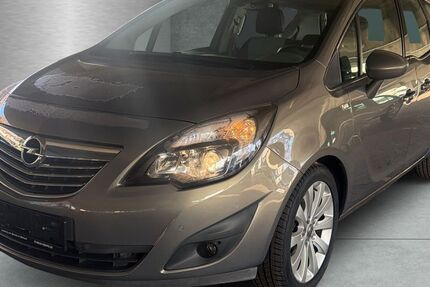 Opel Meriva 94.925 km 8.490 &euro; Lübeck 23558
