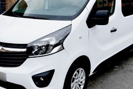 Opel Vivaro 94.000 km 14.800 &euro; Nürnberg 90449
