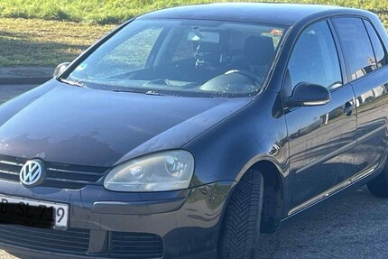 VW Golf 334.000 km 1.399 &euro; Offenburg 77652