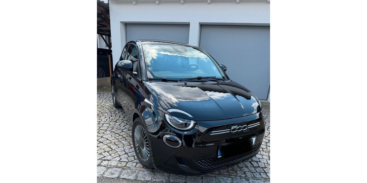 Fiat 500e 31.500 km 17.500 &euro; Ingolstadt 85051