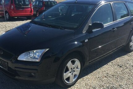 Ford Focus Style,Tempomat ,Klima,Tüv Neu! 321.000 km 2.000 € Himmelkron 95502