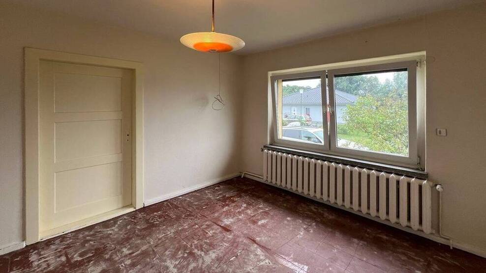 Landhaus mit Scheune auf schönem Grund in ruhiger Ortsrandlage von Großwoltersdorf bei Stechlin