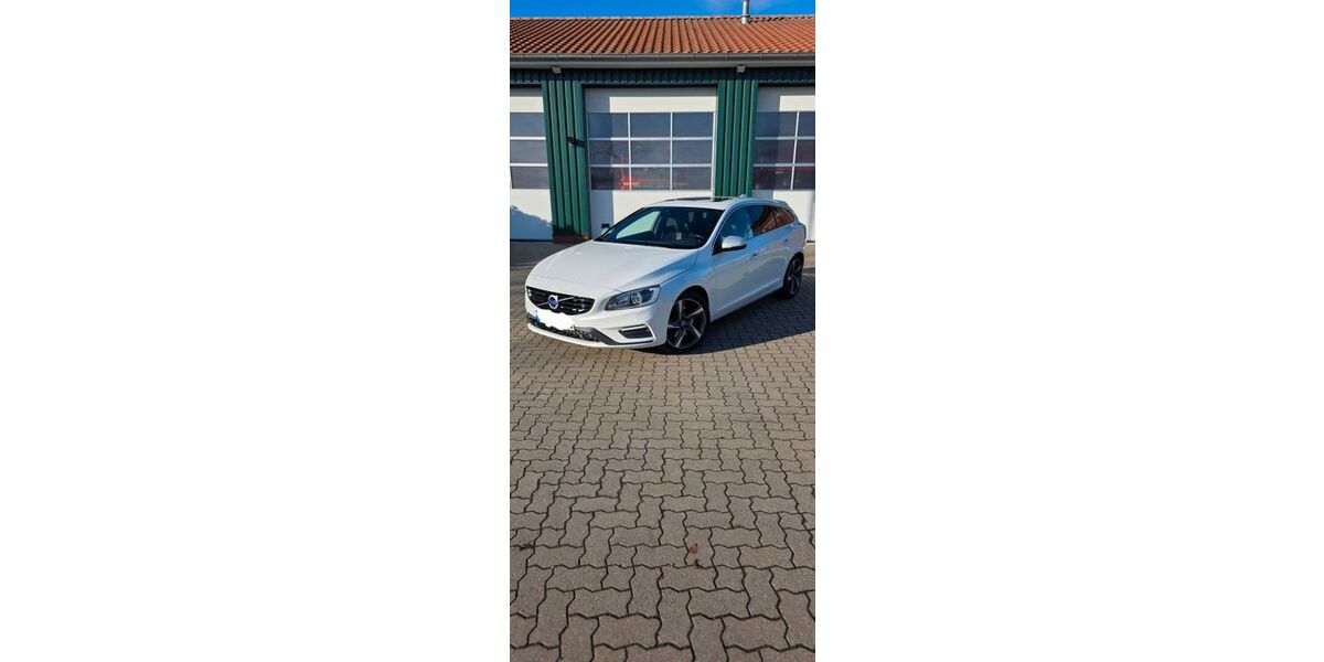 Volvo V60 147.000 km 13.900 &euro; Grünendeich 21720