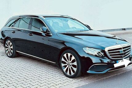 Mercedes E 220