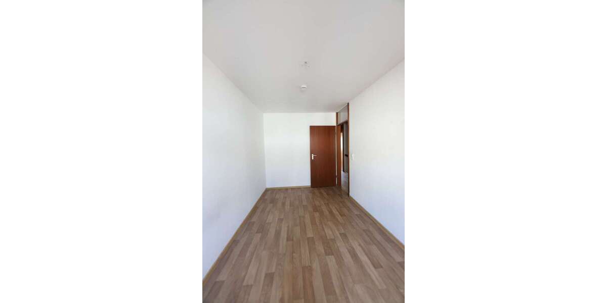 Investieren mit Weitblick: Leipziger Umland, ca. 6 % Rendite, Garage inklusive 5 zimmer