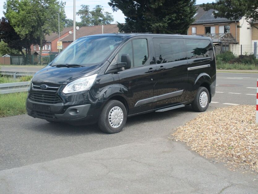 Ford Tourneo Custom 262.811 km 9.999 € Erftstadt 50374