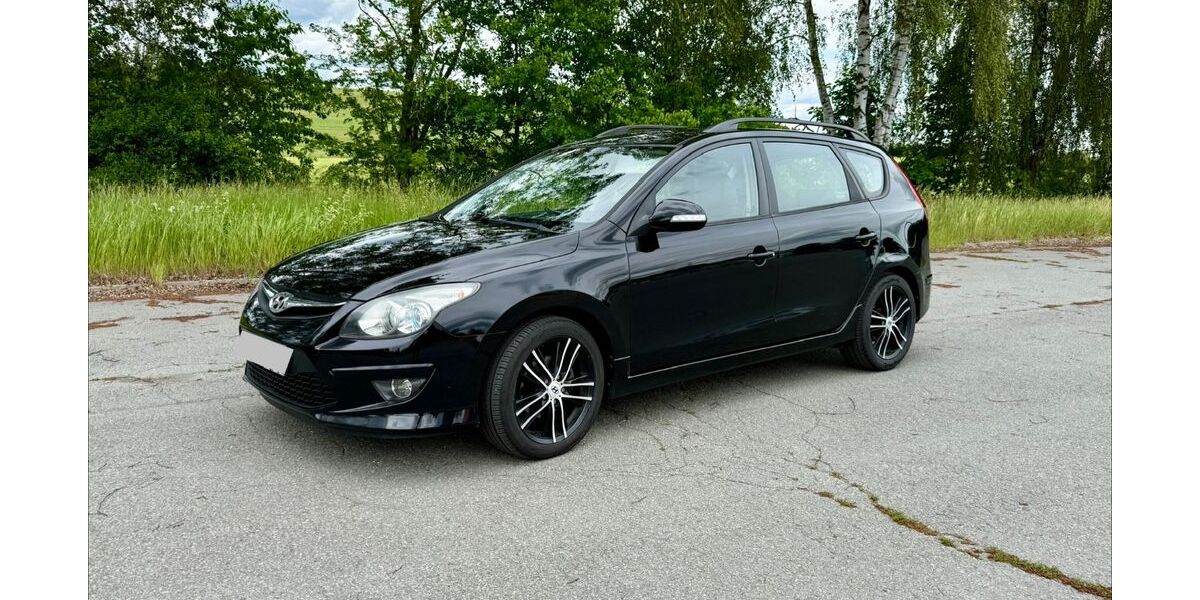 Hyundai i30 244.000 km 1.990 &euro; Köditz 95189