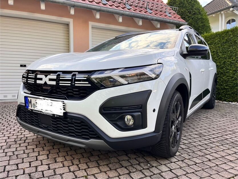 Dacia Jogger 40.000 km 16.900 € München 80995