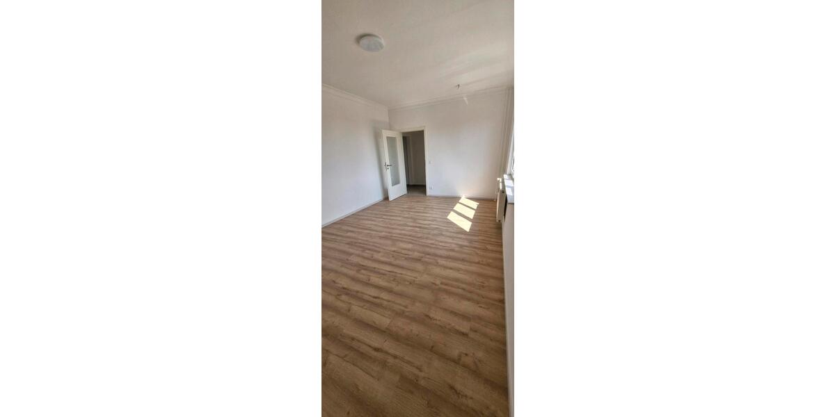 renovierte Wohnung zu verkaufen 2 zimmer