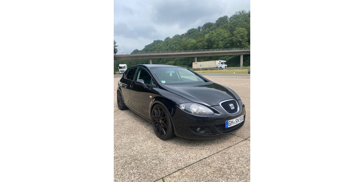 Seat Leon 256.000 km 3.350 &euro; Reichshof 51580