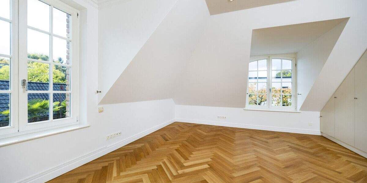 Doppelhaushälfte Meerbusch / Büderich Büderich - 7 Zimmer, 289 m&sup2;, 8.500&euro; | Angebot:23130337