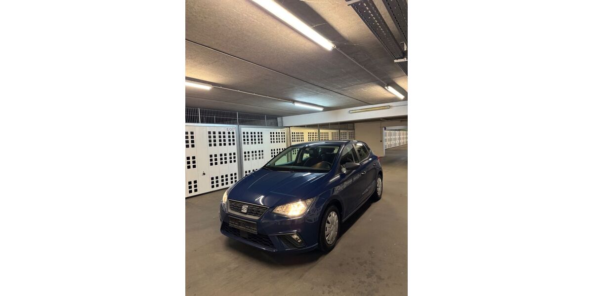 Seat Ibiza 115.000 km 6.700 &euro; Frankfurt 60488