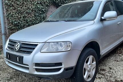 VW Touareg 300.000 km 2.490 &euro; Geilenkirchen 52511