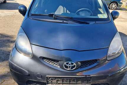Toyota Aygo 126.000 km 950 € Feuchtwangen 91555