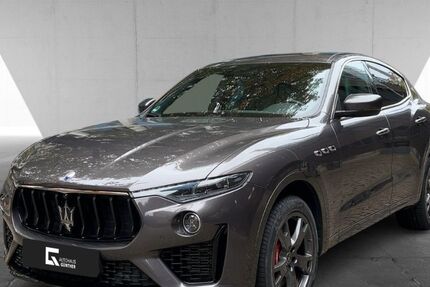 Maserati Levante 120.573 km 41.250 &euro; Frankfurt 60314