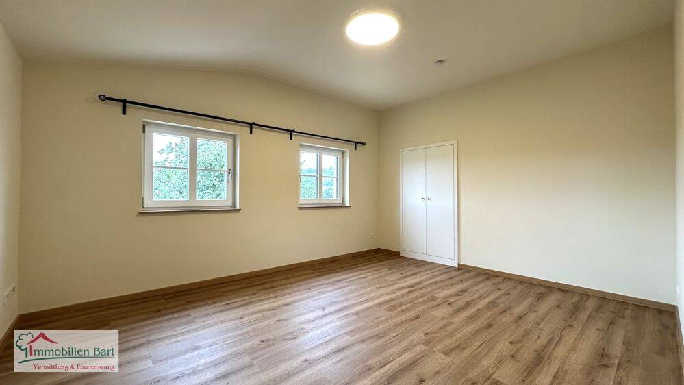 Doppelhaushälfte Mettlach Tünsdorf - 3 Zimmer, 110 m&sup2;, 1.300&euro; | Angebot:26867277
