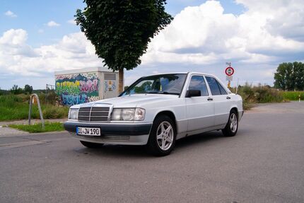 Mercedes-Benz 190 251.000 km 3.200 € Münster 64839