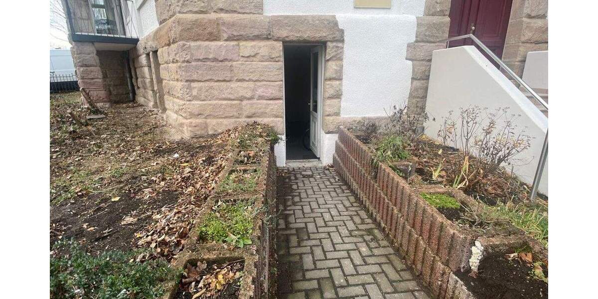 Große Wohnung .... gute Lage .... vermietete 5-Zimmer-Wohnung in der Brühlervorstadt !! 5 zimmer