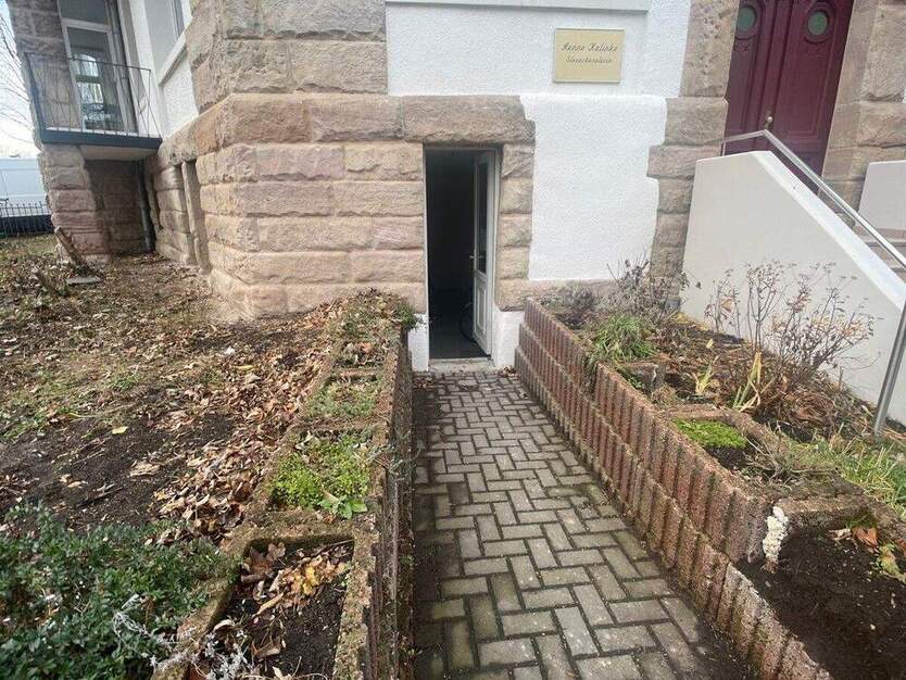 Große Wohnung .... gute Lage .... vermietete 5-Zimmer-Wohnung in der Brühlervorstadt !! 5 zimmer