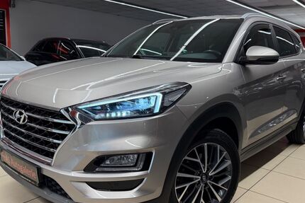 Hyundai TUCSON 145.000 km 16.600 &euro; Bad Breisig 53498