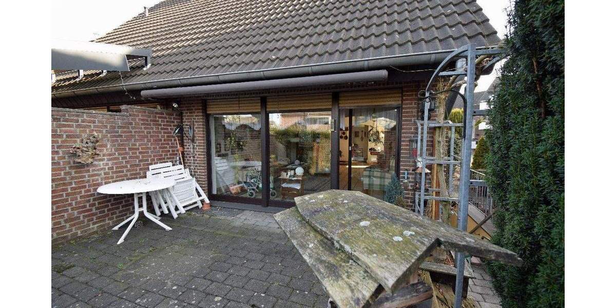 Doppelhaushälfte Grefrath - 4 Zimmer, 96 m&sup2;, 310.000&euro; | Angebot:24699328