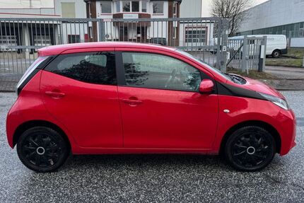 Toyota Aygo (X) 191.925 km 4.499 &euro; Barsbüttel 22885