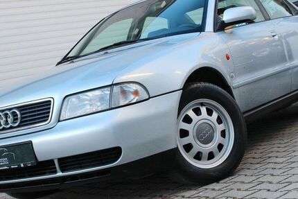 Audi A4 125.000 km 4.990 &euro; München 81243