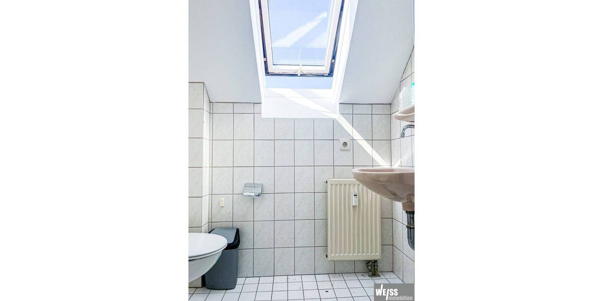 Gewerbeobjekt Würzburg Frauenland - 4 Zimmer, 125 m&sup2;, 1.000&euro; | Angebot:26346414