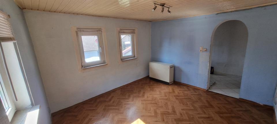 Bauernhaus, Landhaus Königheim - 6 Zimmer, 97 m&sup2;, 89.000&euro; | Angebot:25383042