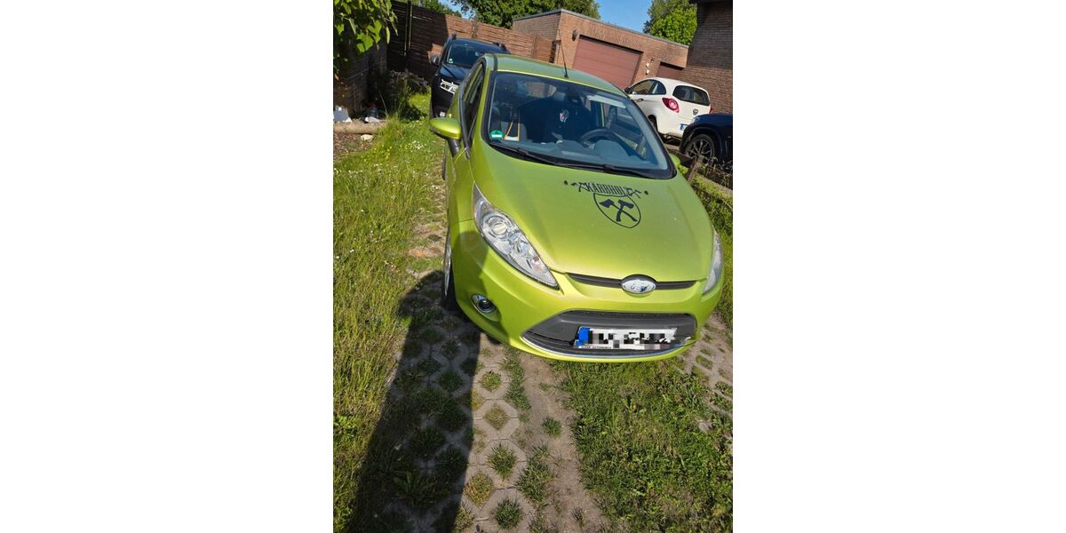 Ford Fiesta 176.000 km 2.700 &euro; Schwalmtal 41366