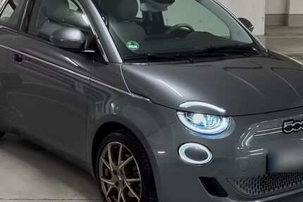 Fiat 500e 59.300 km 17.500 &euro; Esslingen am Neckar 73734