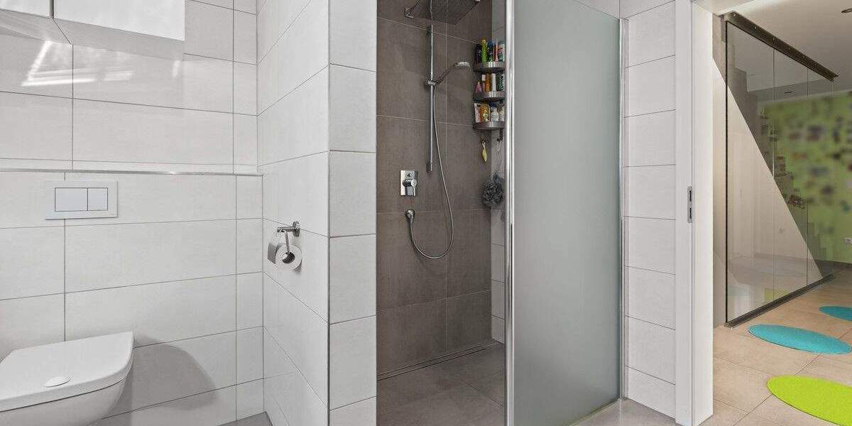 Doppelhaushälfte Malsch - 7 Zimmer, 243 m&sup2;, 775.000&euro; | Angebot:24860356