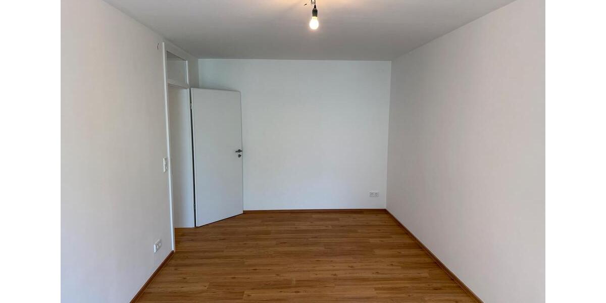 Etagenwohnung Regensburg Ganghofersiedlung - 2.5 Zimmer, 74 m&sup2;, 359.000&euro; | Angebot:27292062