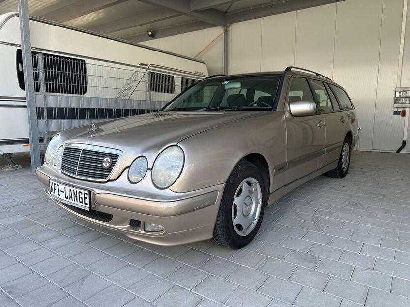 E 200