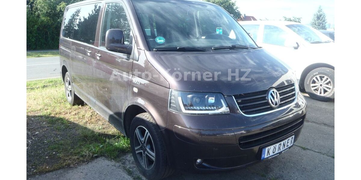 VW T5 Transporter 267.158 km 7.999 &euro; Halberstadt 38820
