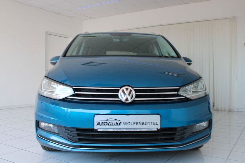 VW Touran 189.000 km 16.990 € Wolfenbüttel 38304